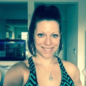 Meet your Posher, Davione